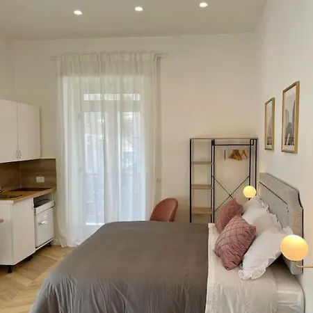 Appartamento La Casa Di Ary Napoli Esterno foto