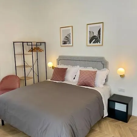 Appartamento La Casa Di Ary Napoli Esterno foto
